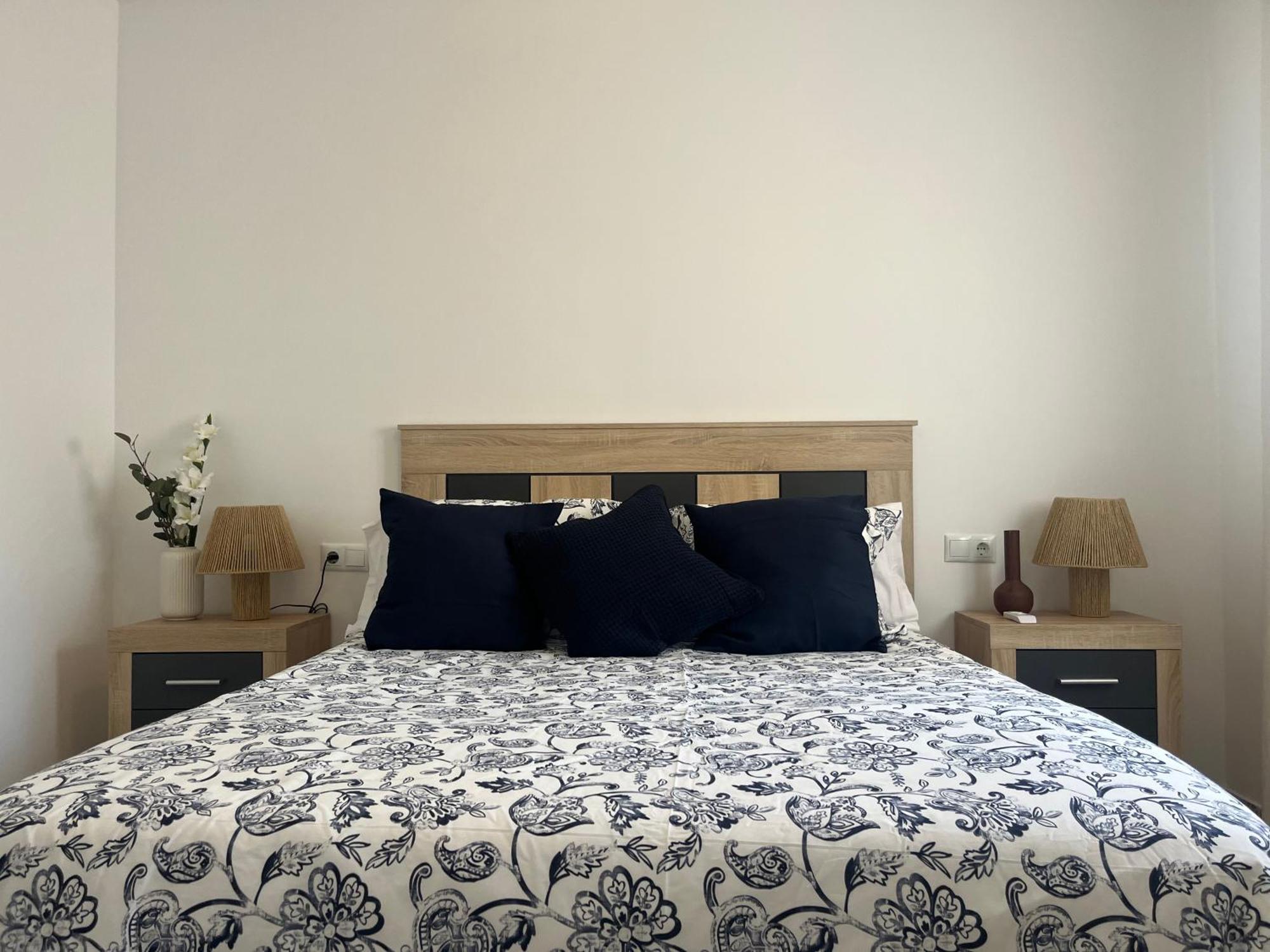 Love Rent4 Malaga Huelin Ngoại thất bức ảnh