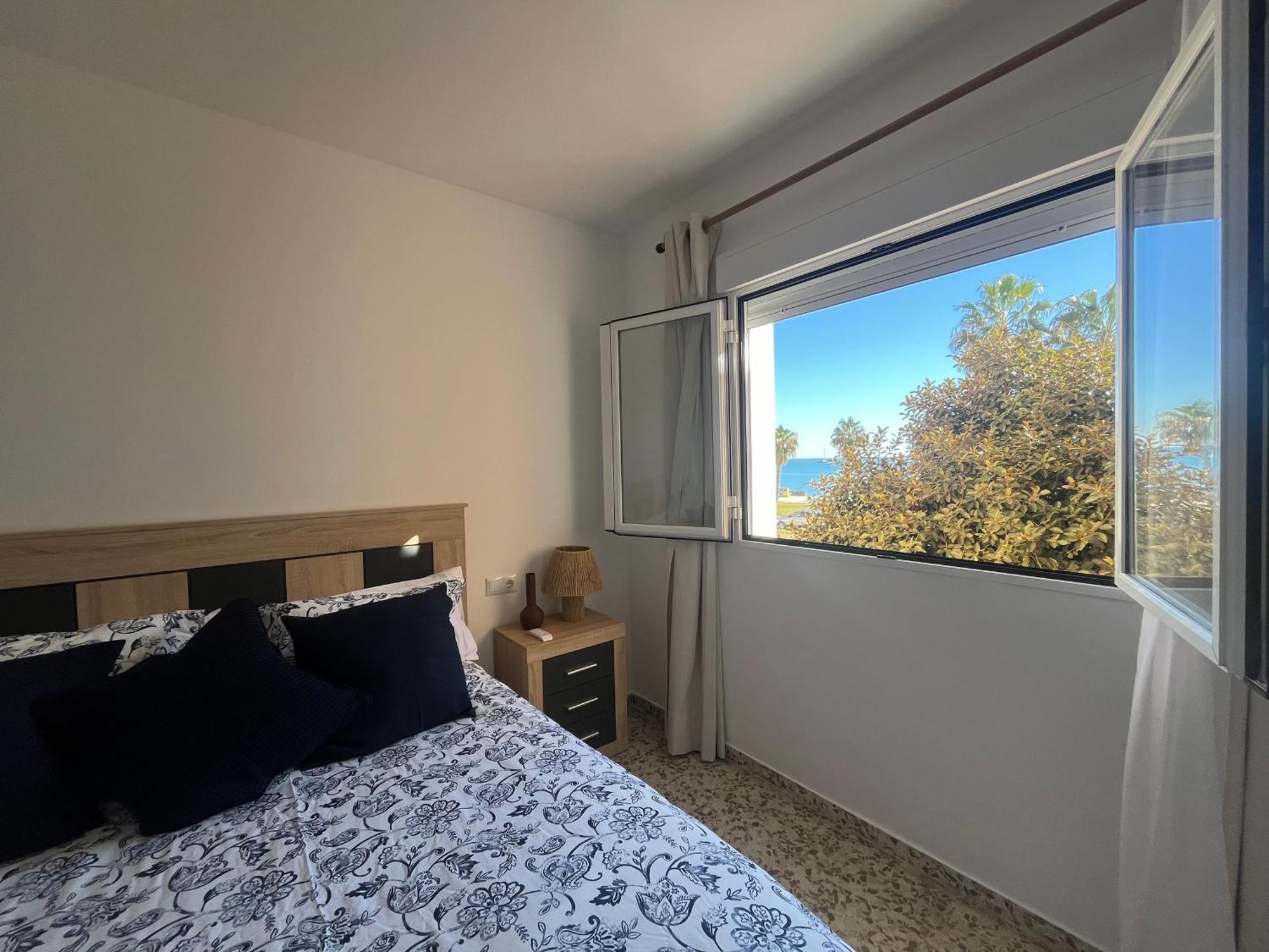 Love Rent4 Malaga Huelin Ngoại thất bức ảnh