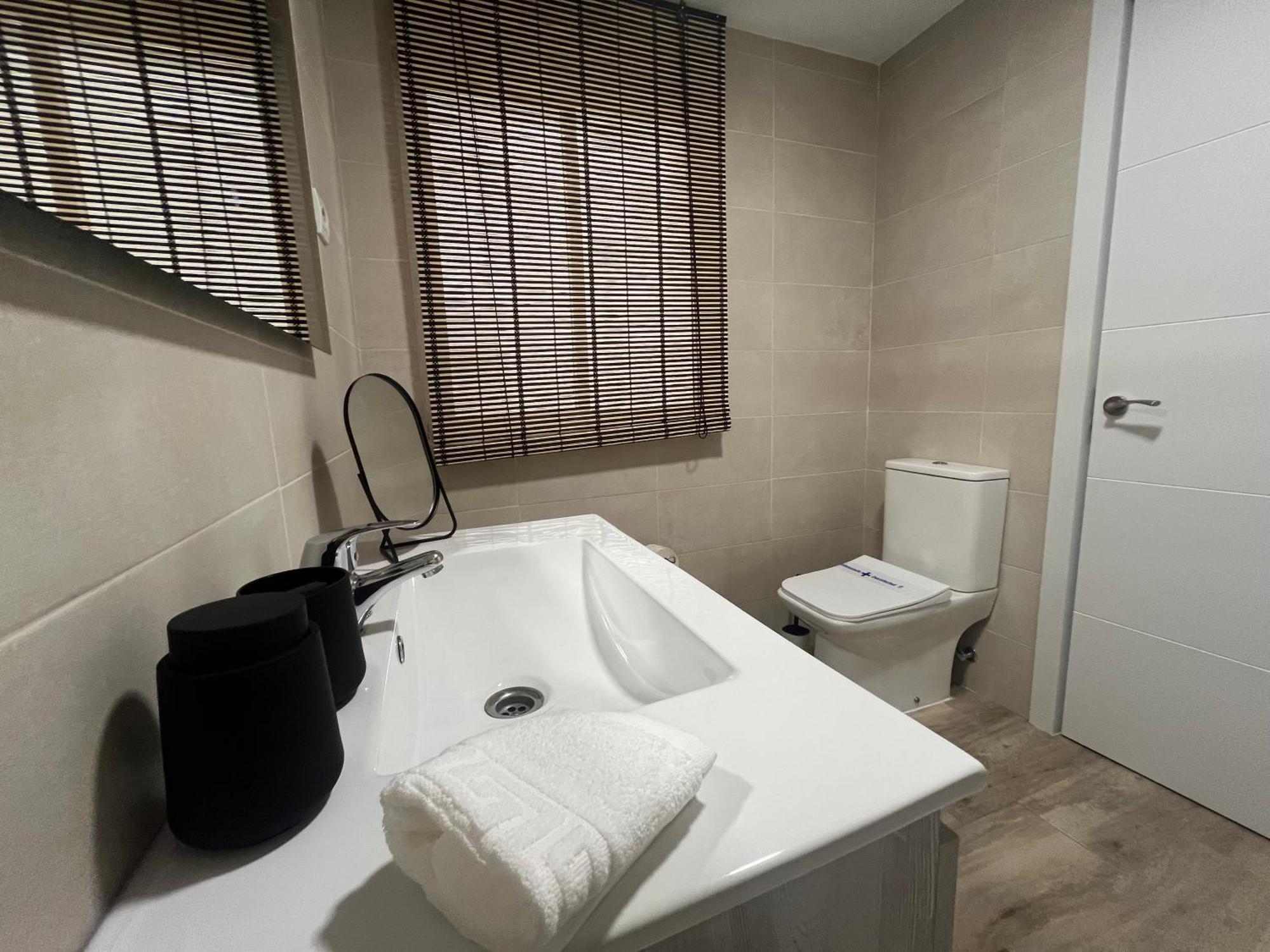 Love Rent4 Malaga Huelin Ngoại thất bức ảnh